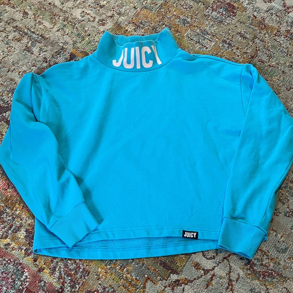 juicy couture crop turtle neck size small